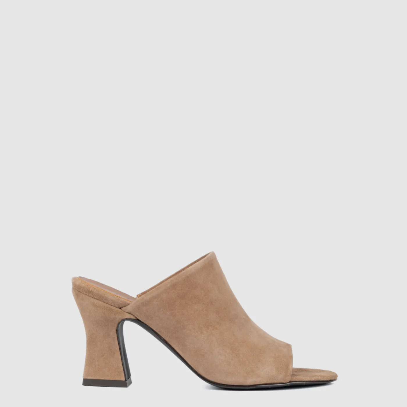 carmina_0-1.webp Heels^Aquatalia Carmina Whiskey