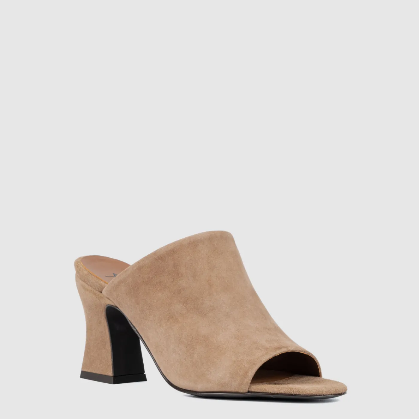 carmina_1-1.webp Heels^Aquatalia Carmina Whiskey