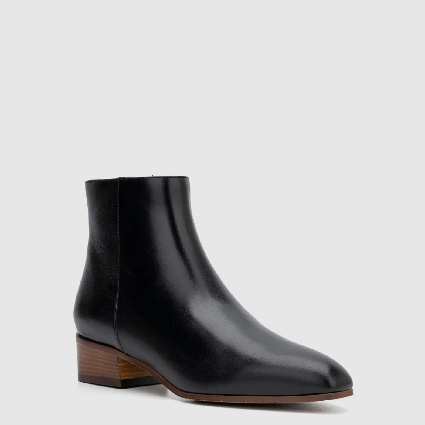 fuoco_1.webp Boots^Aquatalia Fuoco Black