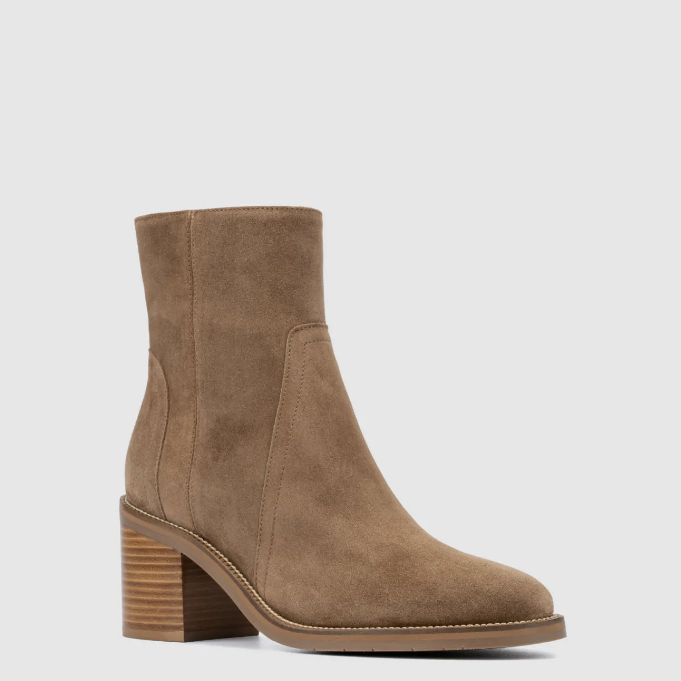 janella_1-1.webp Boots^Aquatalia Janella Champagne