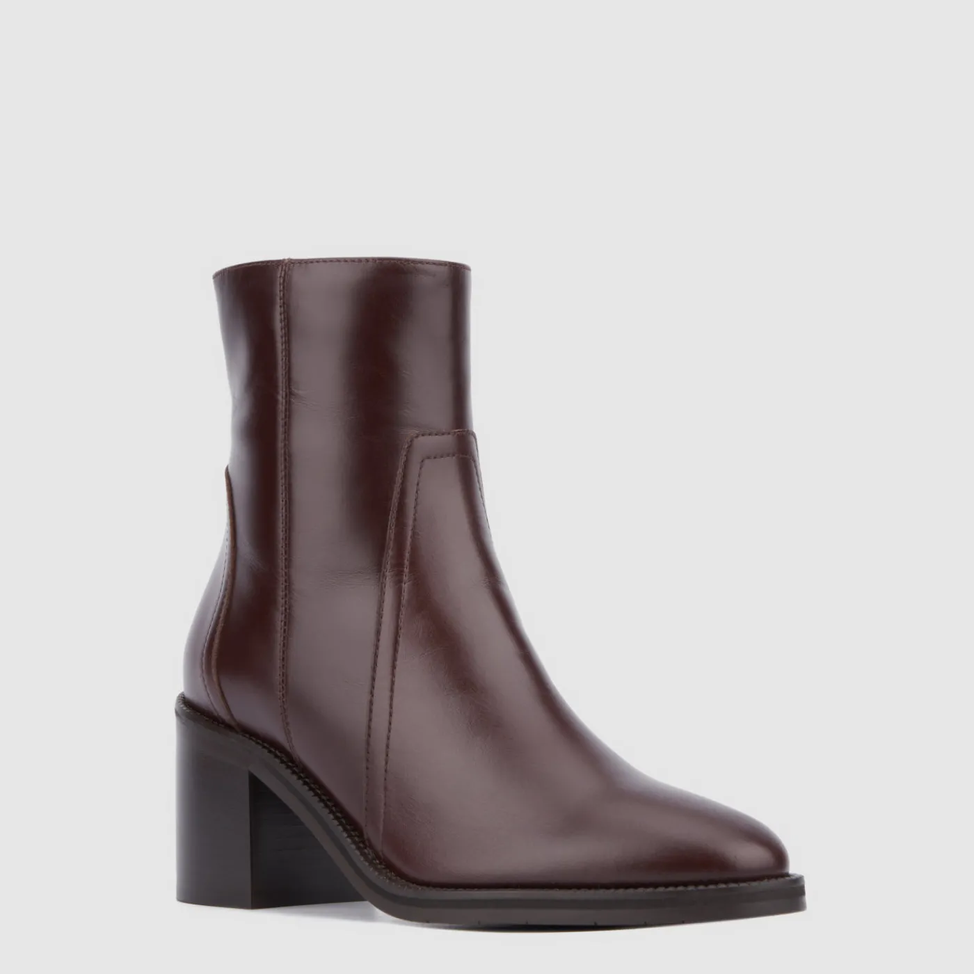 janella_1-2.webp Boots^Aquatalia Janella Chocolate