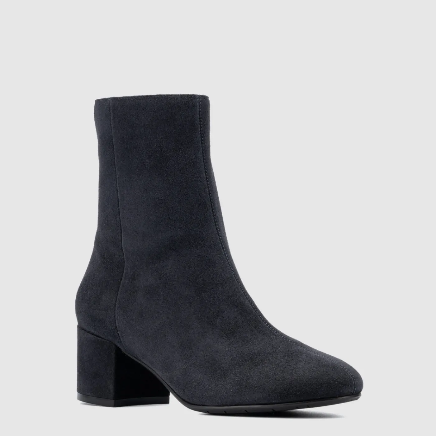 leonora_1-1.webp Boots^Aquatalia Leonora Navy