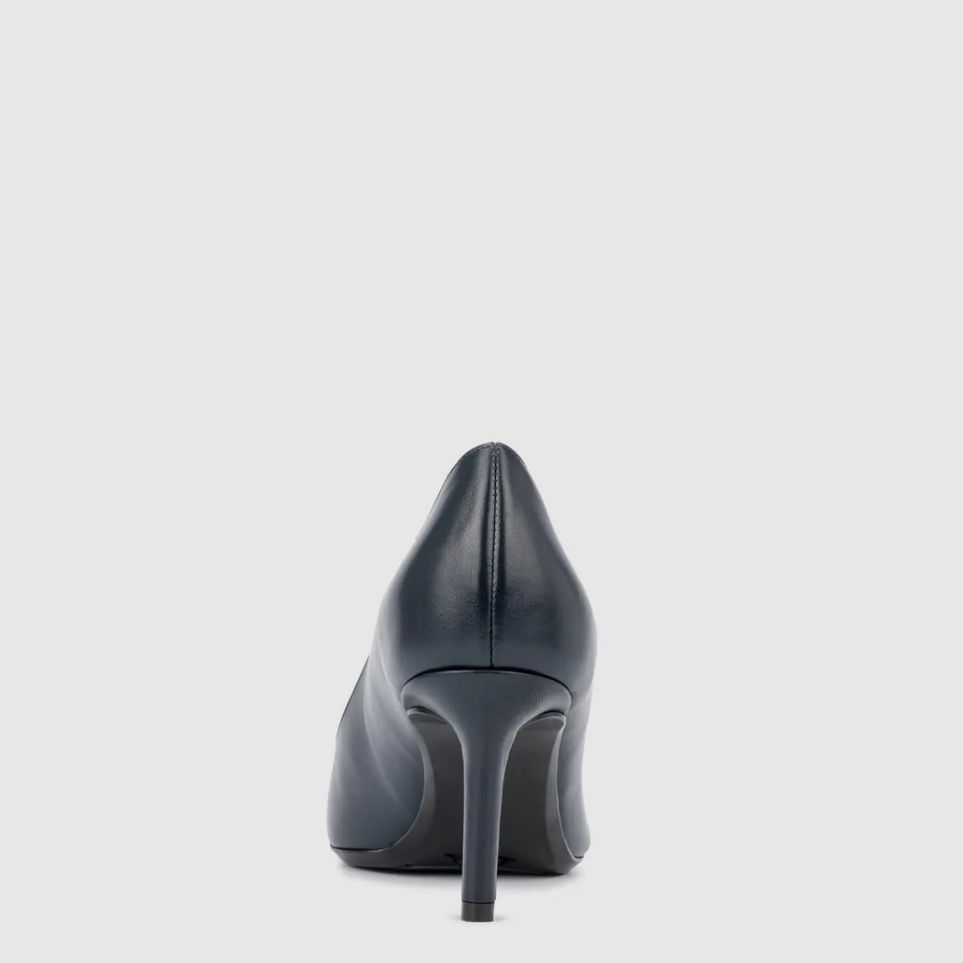melina_3-2.webp Heels^Aquatalia Melina Navy