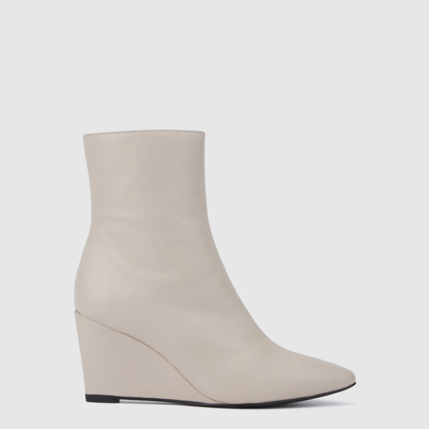pauletta_0-1.webp Boots^Aquatalia Pauletta Ivory