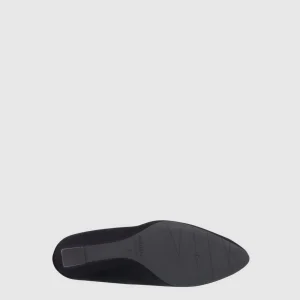 Boots^Aquatalia Pauletta Black