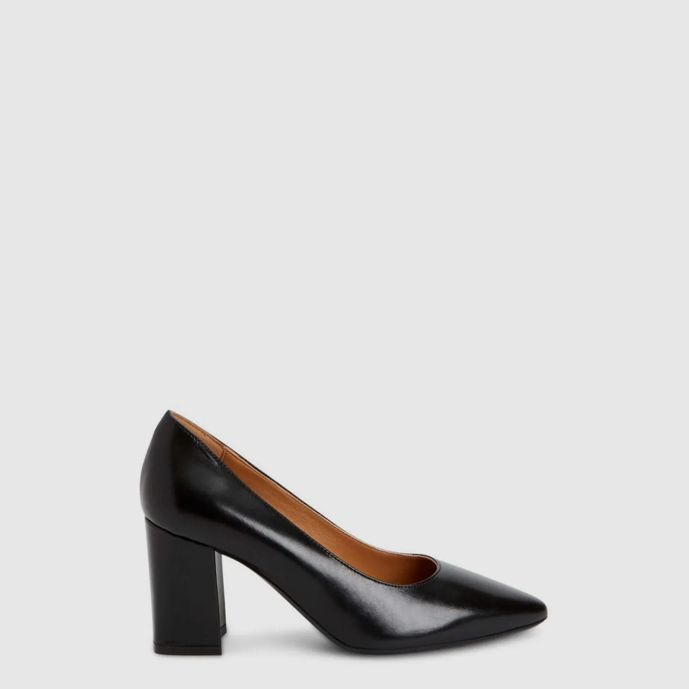 peony_0.webp Heels^Aquatalia Peony Black