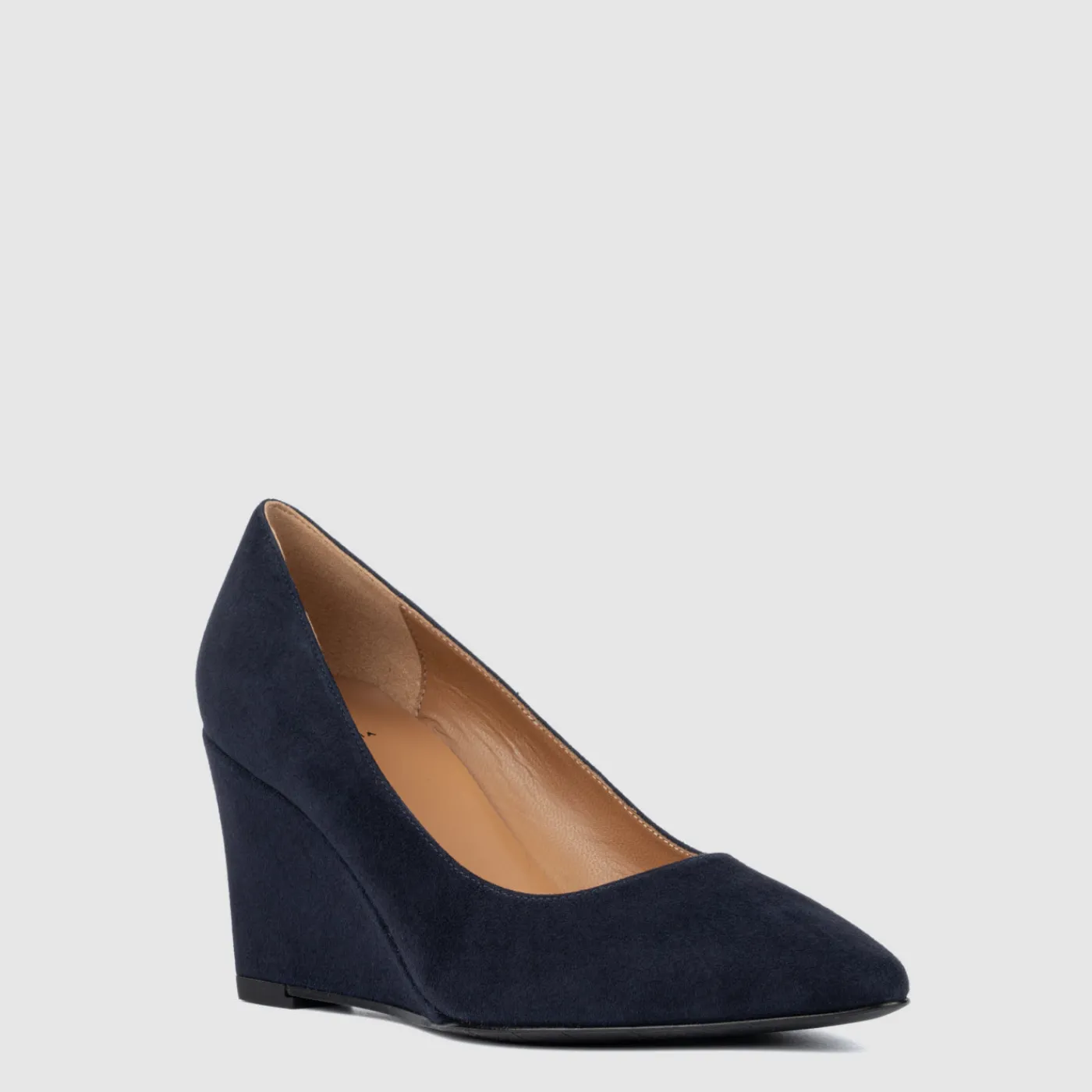 posie_1-2.webp Heels^Aquatalia Posie Navy